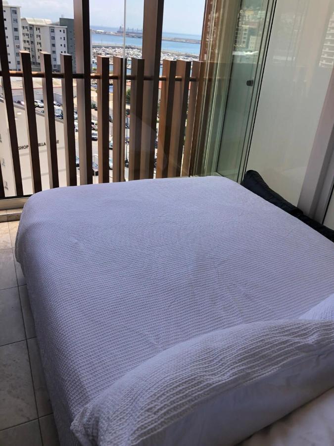 Westone Suite710-Hosted By Sweetstay 直布罗陀 外观 照片